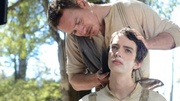 法鲨新片《Slow West》预告首发 伴鲜肉同行娱乐完整版视频在线观看爱奇艺