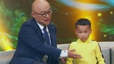 小硬汉霸占现场沙发  孟非委屈求赐座