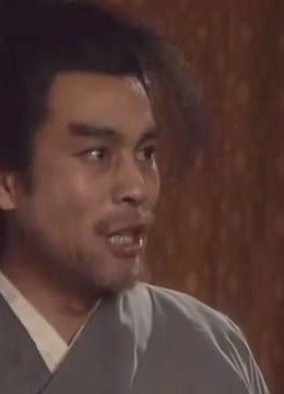 三国演义:吕布镜中发现被酒色所伤,下令全军戒酒!