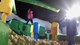 小二说自己今晚表现不是最好的 但是他摔的最漂亮