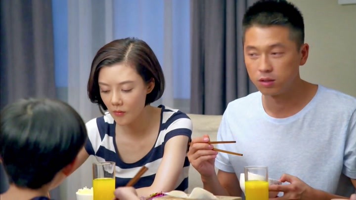 21小时前 举报 删除 【酸甜苦辣小夫妻】王雷