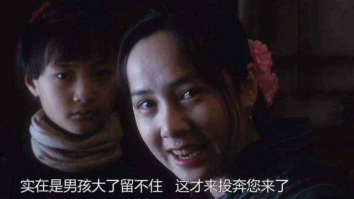 霸王别姬:蒋雯丽哀求班长:您如果收下他,怎么着都行