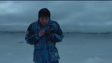 南极之恋：冰块断裂，富春掉进海里，竟是企鹅救了他一命！
