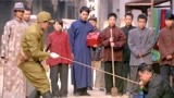 刀锋：大尉把中国人当狗溜街，汉奸良心发现，下秒送大尉见天皇
