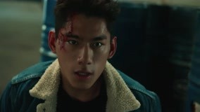 Watch the latest <Danger Zone>Ren chases after the suspect (2021) online with English subtitle for free English Subtitle