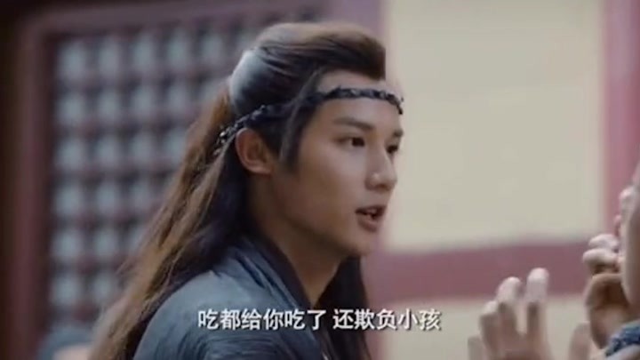 乡下野小子进城认亲爹,竟然欺负大小姐的马奴,被揍的太解气