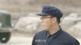 红旗渠：村民集体逃荒，主任带民兵阻拦，岂料书记当众向大伙认错