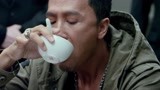 《特殊身份》甄子丹喝火锅汤兑纯白酒，二话不说一口闷，看着都烧