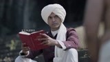 《女仁医》小伙看英文小说被嘲笑 印度人只接受圣经？