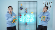 小志和镜子里的自己玩陀螺对战 心奇爆龙战车5玩具故事