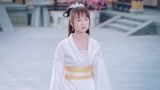 《朕的刺客女友》白竹在皇宫特别无聊没人陪她玩