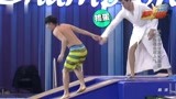 来吧冠军：贾乃亮表演水上跑，虽然姿势很帅，头发却成了中分
