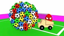 奇趣蛋开小汽车踢足球