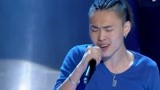 中国好声音：男选手献唱《痒》，导师一转身，全都吃惊了！
