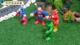 《超人闪电侠》《超级英雄》人物的集合，超人，绿巨人，美国队长