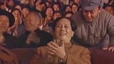 开国领袖毛泽东：梅兰芳演绎霸王别姬，毛泽东起立鼓掌，十分敬重