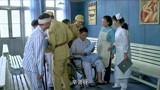 生死兄弟情：叶雅南在医院被受关注，共党的这些伤兵都很喜欢她