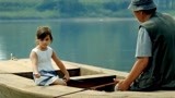 爸爸的木房子：爷爷带孙女钓鱼，想起了女儿小时候，一晃几十年了