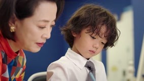  Xiaobao le dice a la tía que encontró a su mamá sub español doblaje en chino