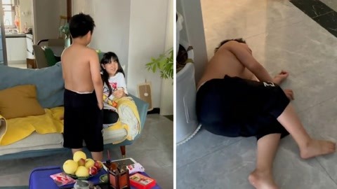 「骚妈在儿子面前偷偷露出 姐姐把弟弟的钱藏起来，弟弟质问姐姐后崩溃倒地，网友的评论亮了-资讯-搜索最新资讯-爱奇艺