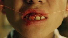男孩用乳牙和恶魔做交易，结果牙齿被扒光！看完牙疼的恐怖片
