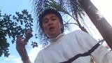 《情圣》周星驰开跑车带叶子楣兜风，回头率百分之百，颜值太惊艳