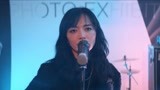《摇滚狂花》彭莱拾回摇滚唱响青春 白天陷入儿时回忆