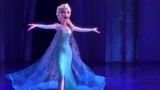 《冰雪奇缘》：魔力建造冰城堡，摇身一变冰雪女王，瞬间震撼！