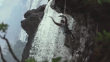 《巴霍巴利王》：一年复一年，一心只想爬瀑布！